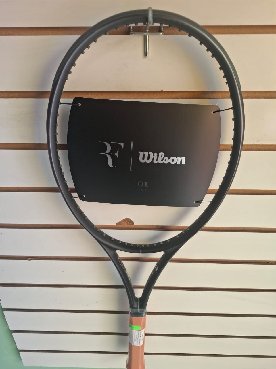 Wilson RF01 Federer – FRON-TENIS SPORT Aguascalientes